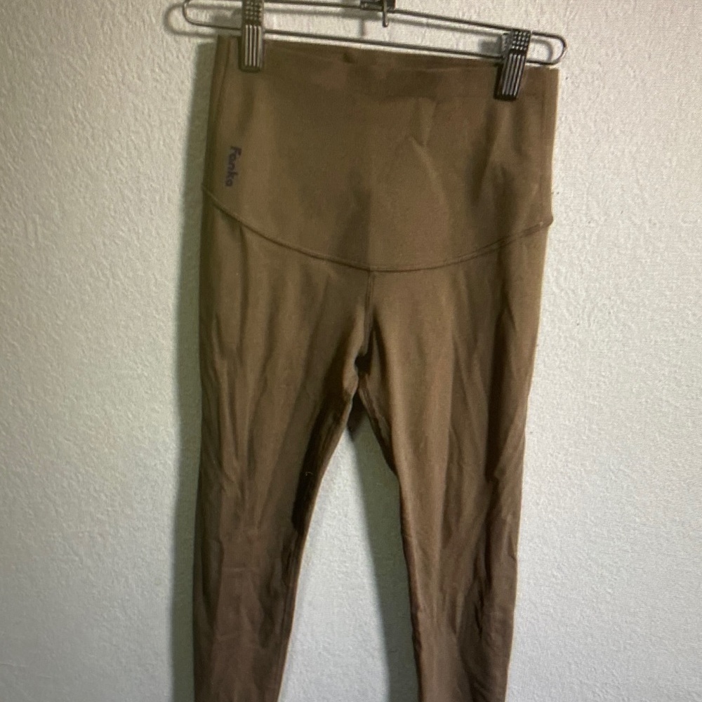 Fabletics High-Waist Leggings in Olive Brown